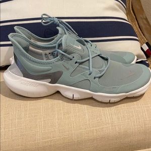 NIKE FREE RN 5.0